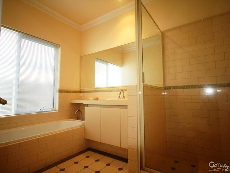 11 Balwarra Avenue, Dianella WA 6059