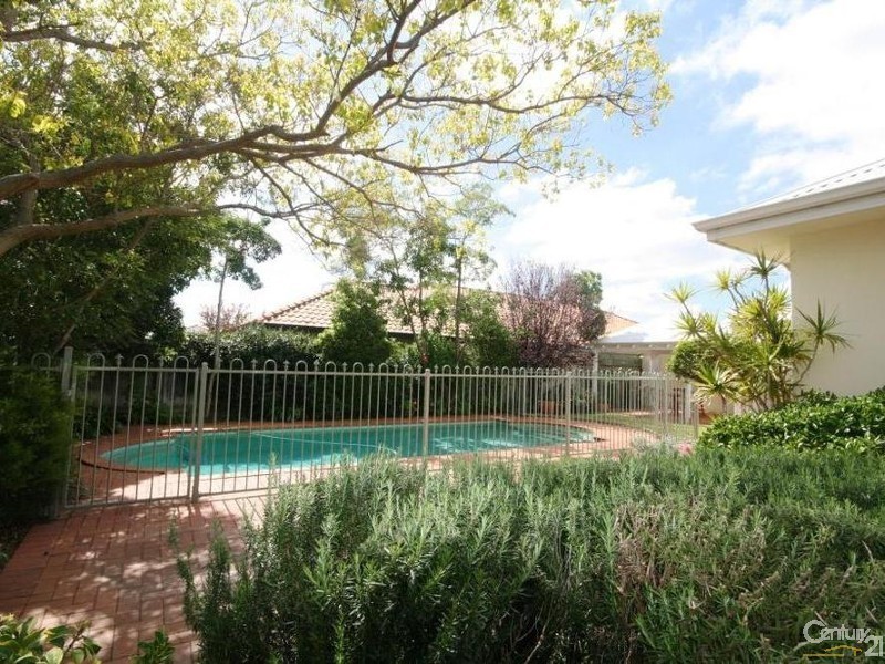 11 Balwarra Avenue, Dianella WA 6059