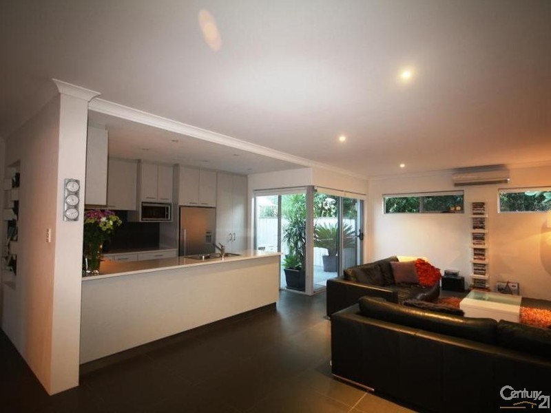 279A The Strand, Dianella WA 6059