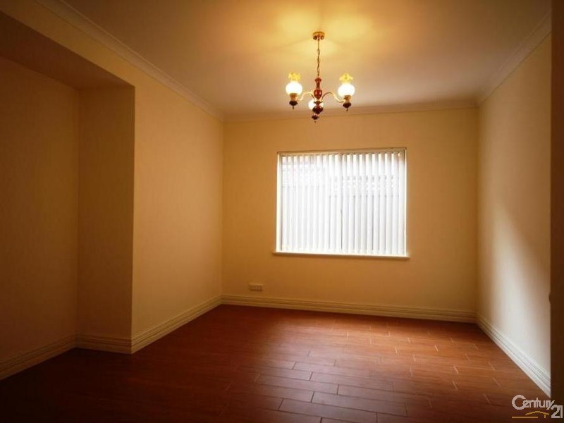 126 Stuart Street, Inglewood WA 6052