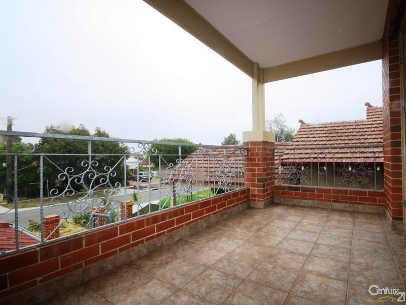 126 Stuart Street, Inglewood WA 6052