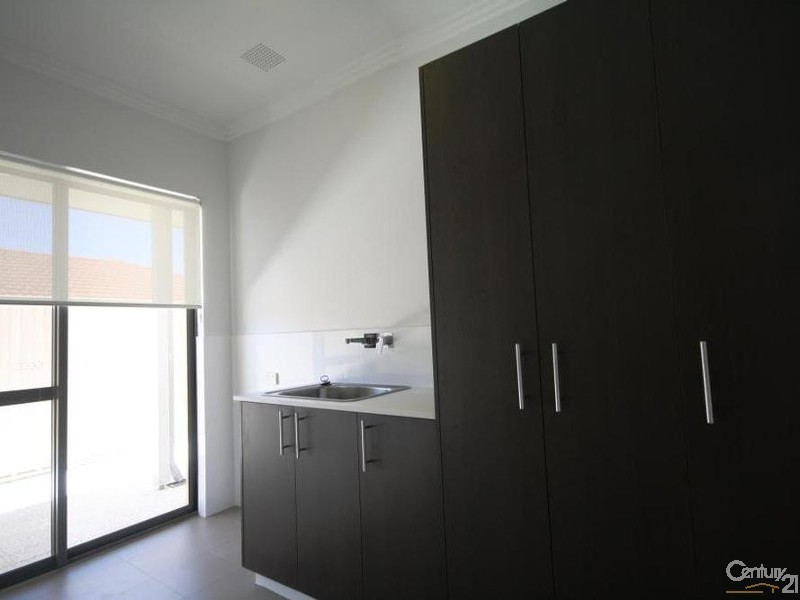 12A Barr Street, Dianella WA 6059