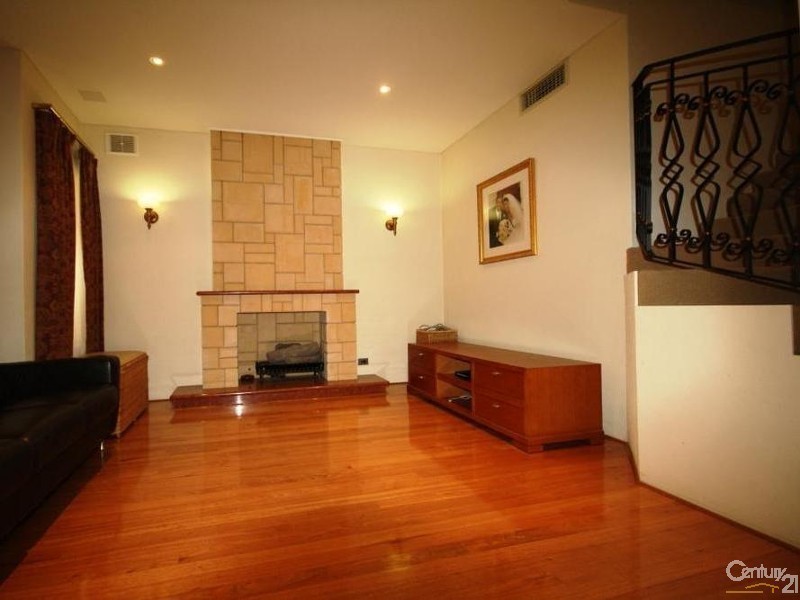 25 Peninsula Road, Maylands WA 6051