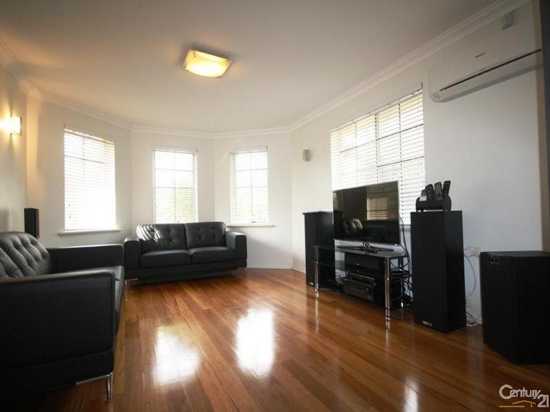 1/2 Johnson Road, Maylands WA 6051