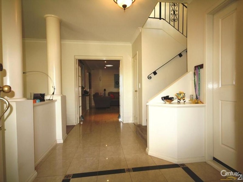 25 Macaulay Crescent, Inglewood WA 6052