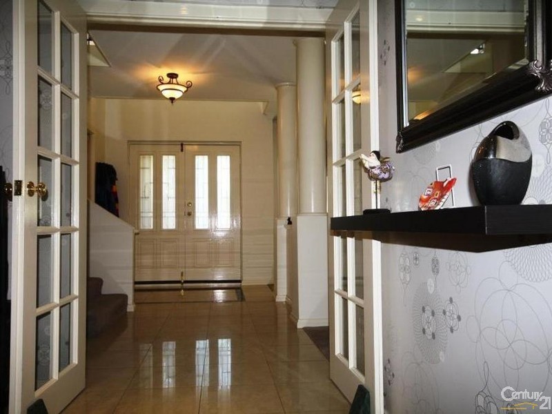 25 Macaulay Crescent, Inglewood WA 6052