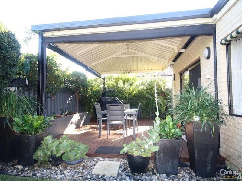 25 Macaulay Crescent, Inglewood WA 6052