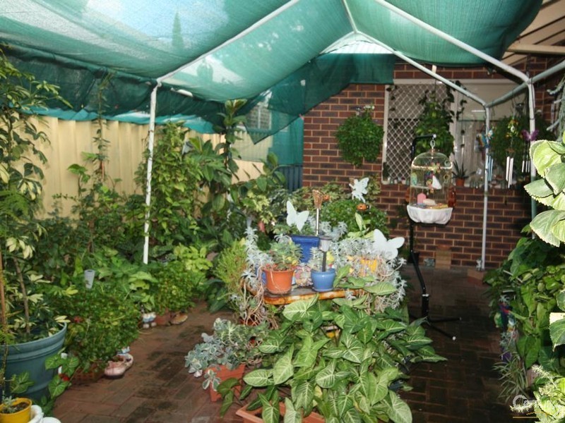 18 Gloucester Street, Victoria Park WA 6100