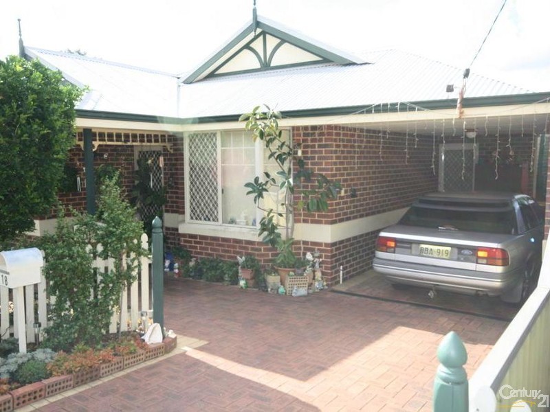 18 Gloucester Street, Victoria Park WA 6100