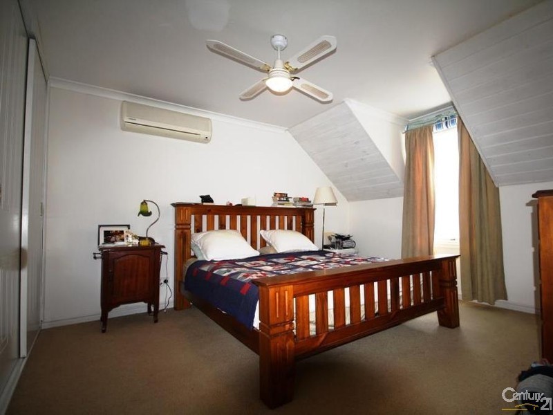 4 Alma Street, Maylands WA 6051