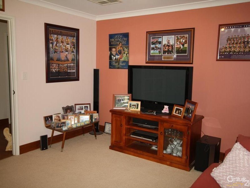 7 Chestnut Road, Jarrahdale WA 6124