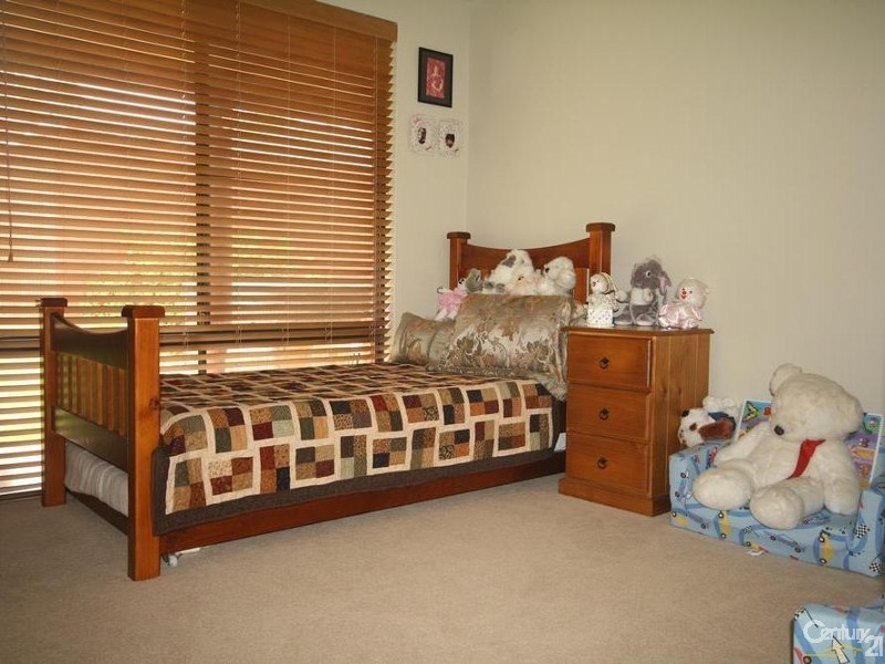 7 Chestnut Road, Jarrahdale WA 6124