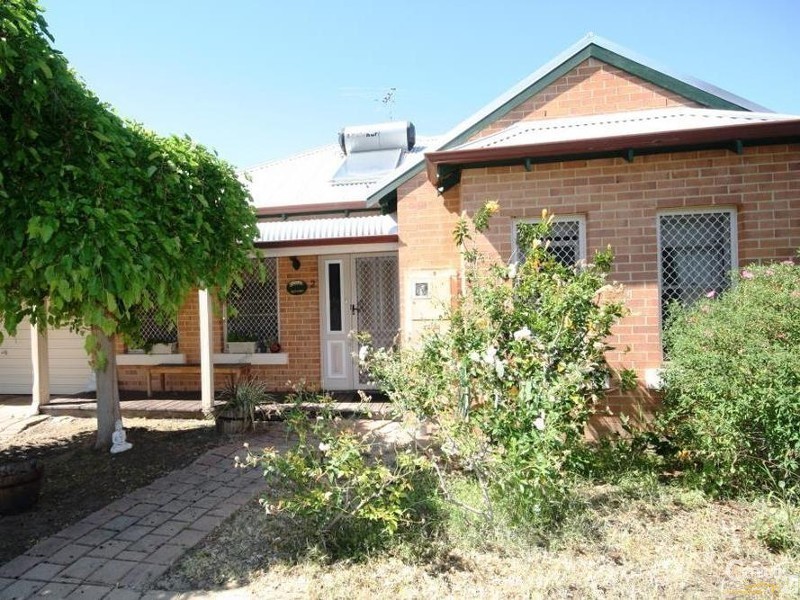 2/15 Fauntleroy Street, Guildford WA 6055