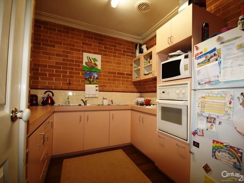 2/15 Fauntleroy Street, Guildford WA 6055