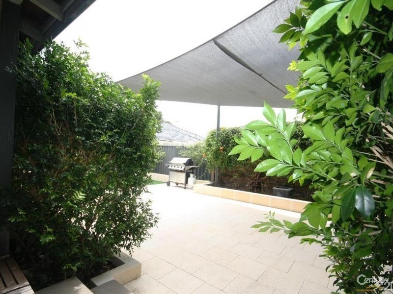 104 Valentine Avenue, Dianella WA 6059