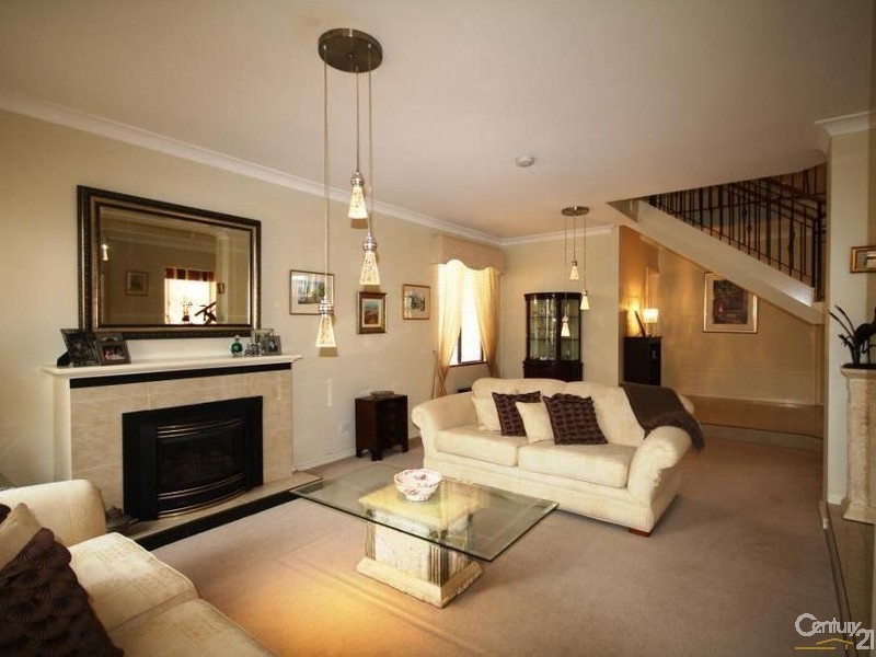 27 Macaulay Crescent, Inglewood WA 6052