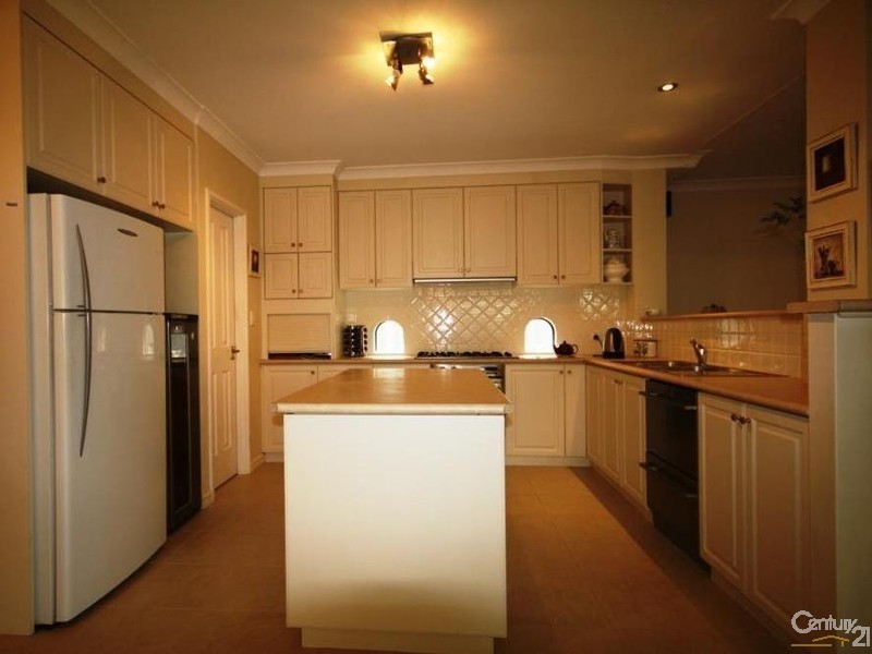 27 Macaulay Crescent, Inglewood WA 6052