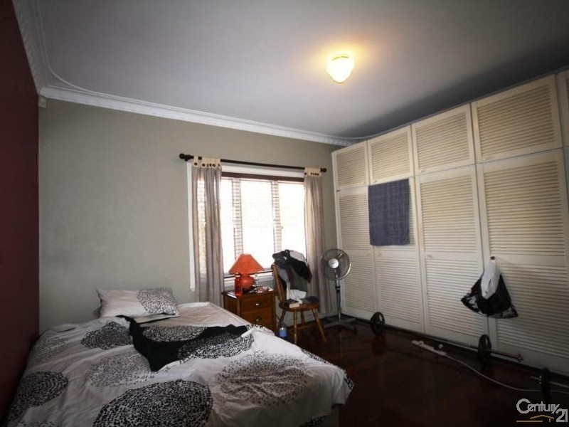 68 Banksia Terrace, Kensington WA 6151