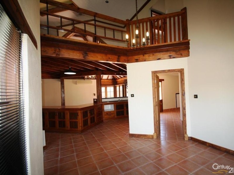 22 Macaulay Crescent, Inglewood WA 6052