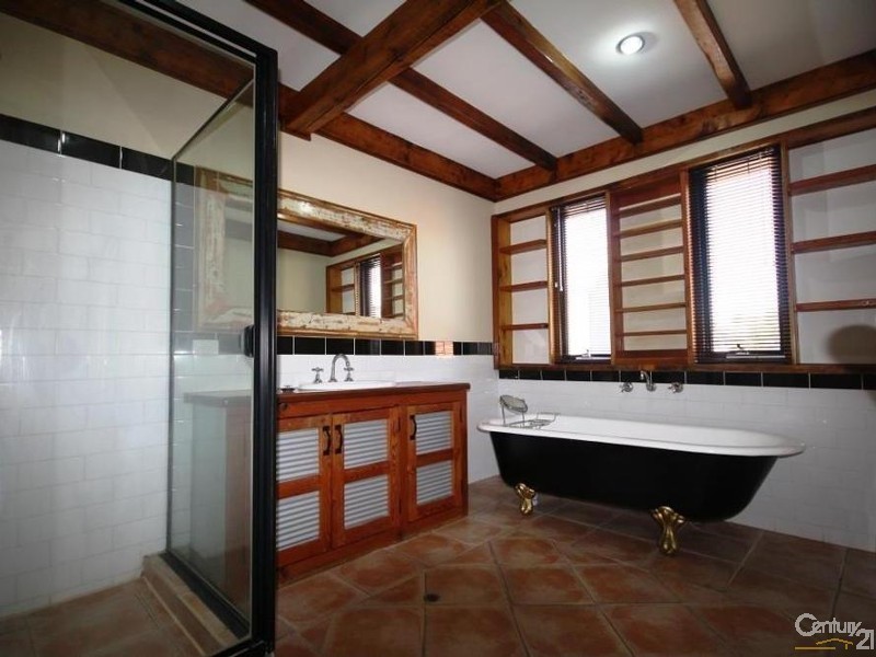 22 Macaulay Crescent, Inglewood WA 6052