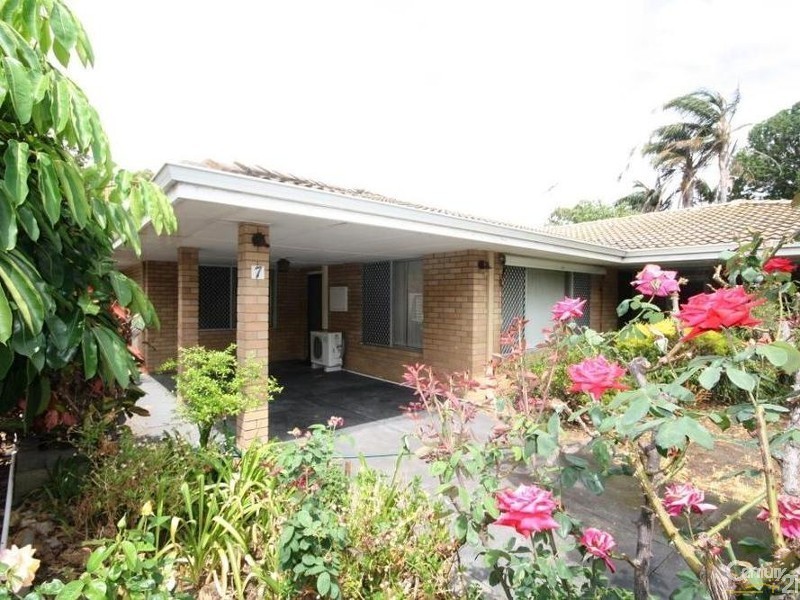7 Selby Street, Daglish WA 6008