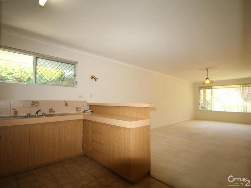 7 Selby Street, Daglish WA 6008