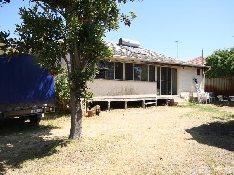 29 Alfred Rd, Mount Claremont WA 6010