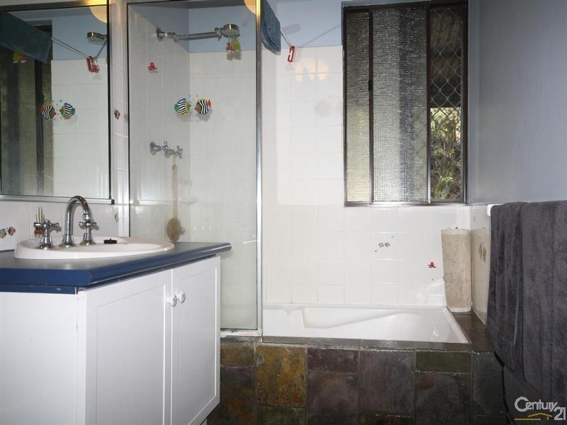 26 Kurrajong Street, Roleystone WA 6111