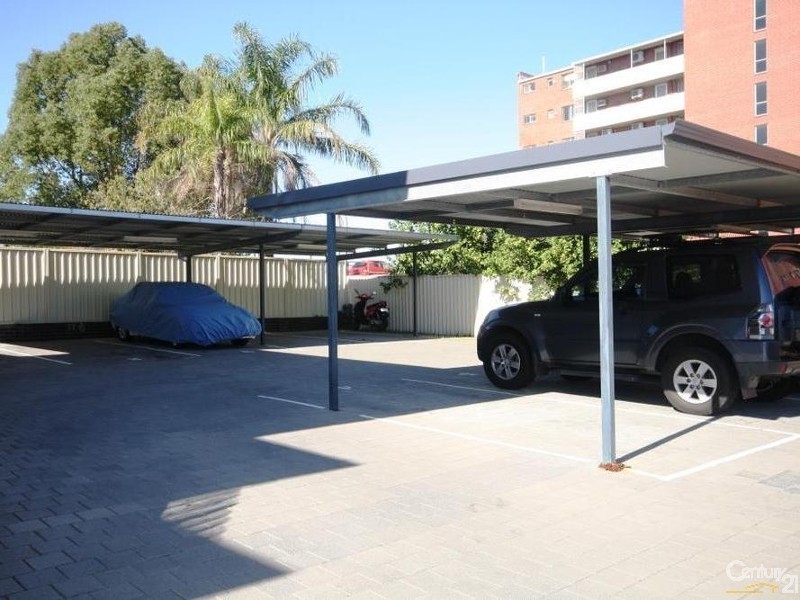 8/29 Egham Road, Lathlain WA 6100