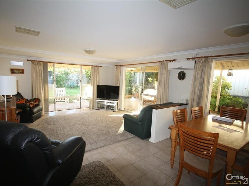 9 Osgood Way, Baldivis WA 6171