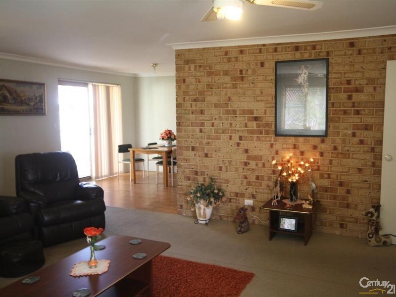 19b Nullagine Way, Gosnells WA 6110