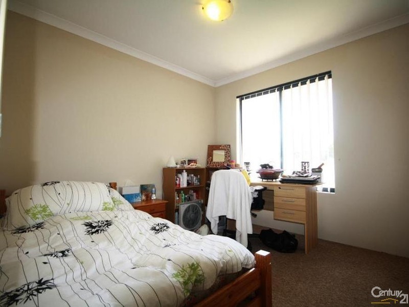 4/26 – 28 Kimberley Street, Belmont WA 6104