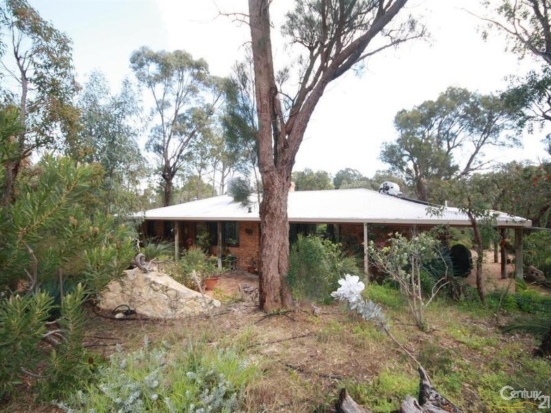 113 Lorimer Rd, Munster WA 6166