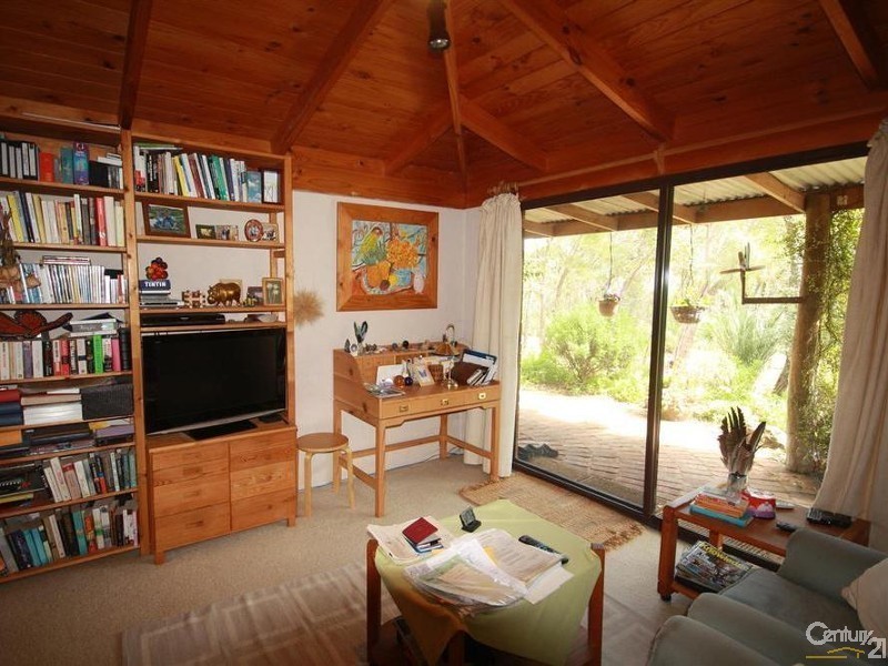 113 Lorimer Rd, Munster WA 6166