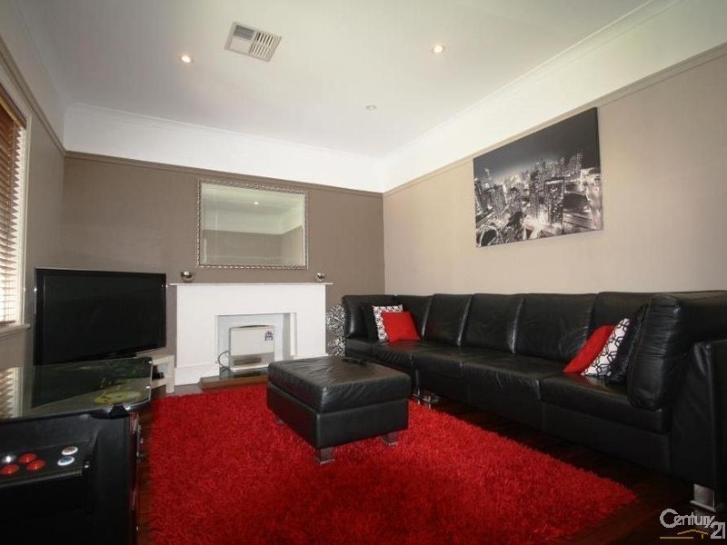 138 Wood Street, Inglewood WA 6052