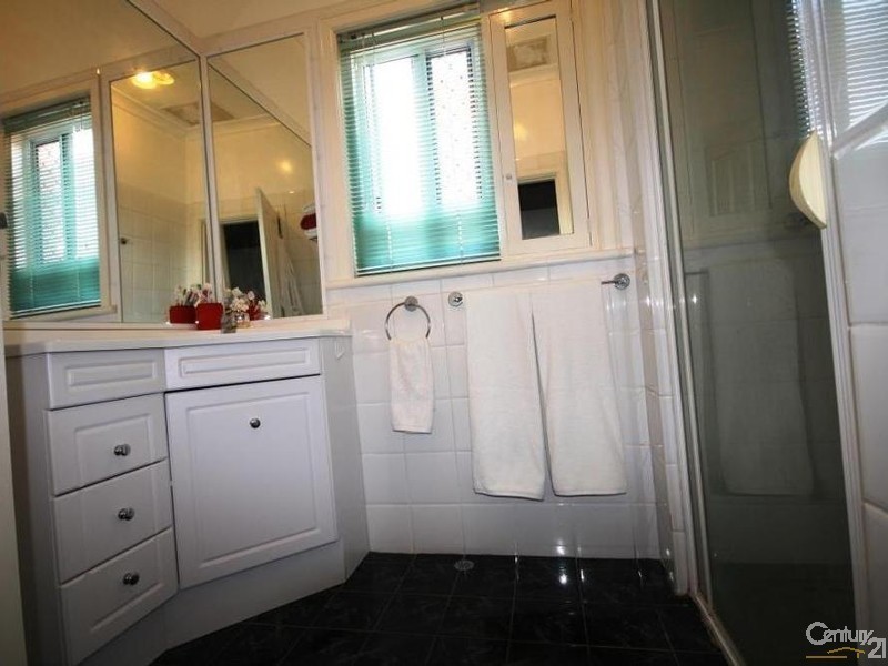 138 Wood Street, Inglewood WA 6052