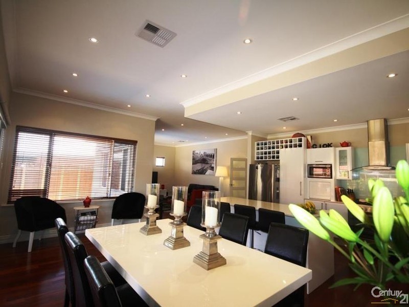 138 Wood Street, Inglewood WA 6052