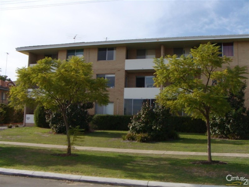 2/44 McMaster St, Victoria Park WA 6100