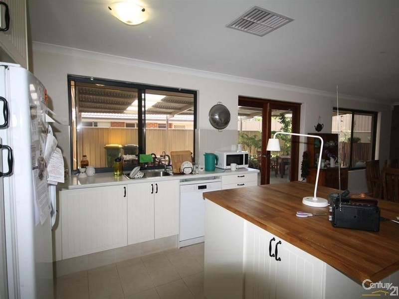 81  Johnson Rd, Bertram WA 6167