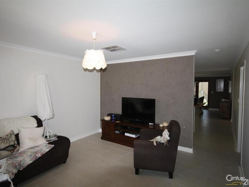 81  Johnson Rd, Bertram WA 6167