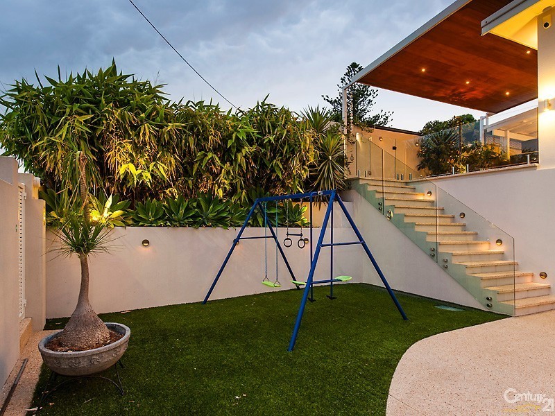 116  Arnott Street, Trigg WA 6029