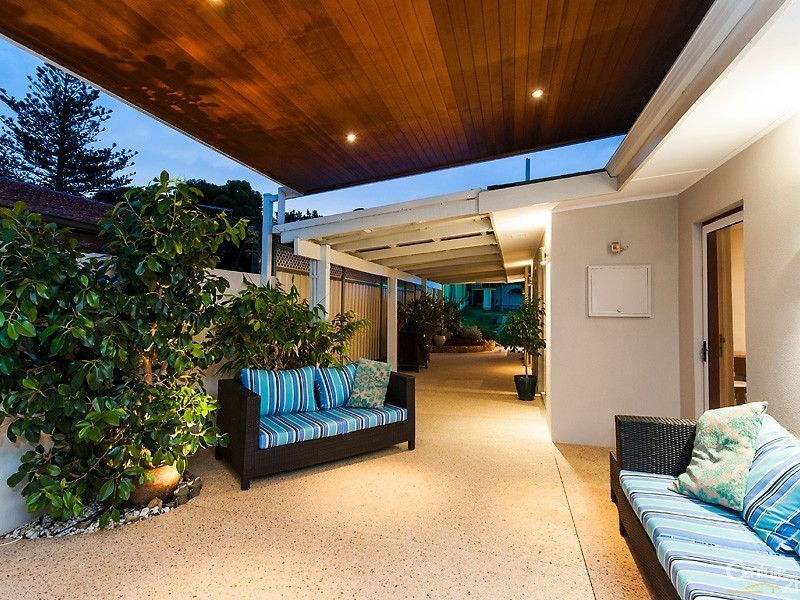 116  Arnott Street, Trigg WA 6029