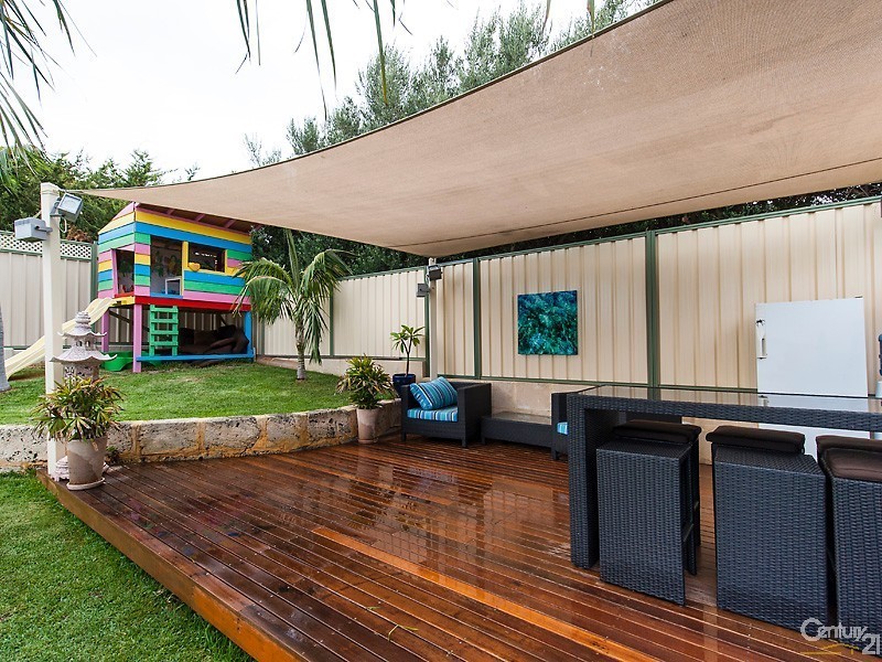 116  Arnott Street, Trigg WA 6029