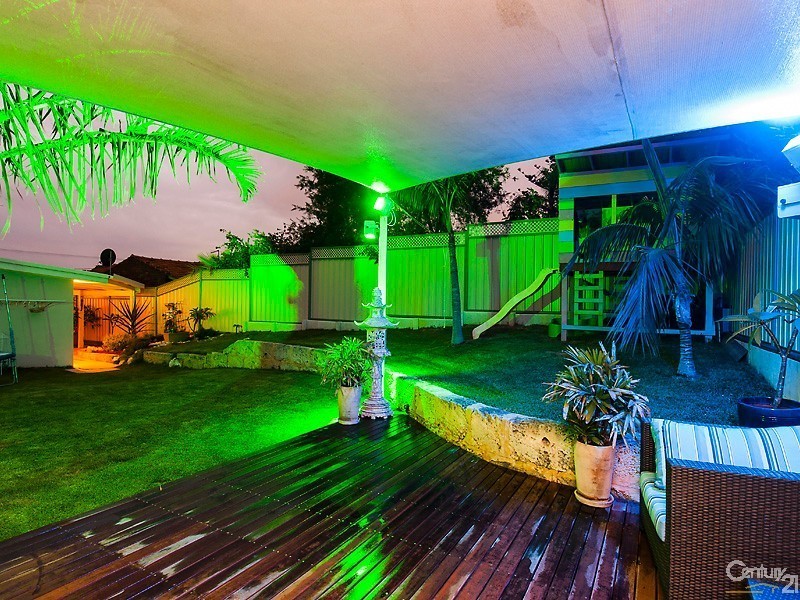 116  Arnott Street, Trigg WA 6029