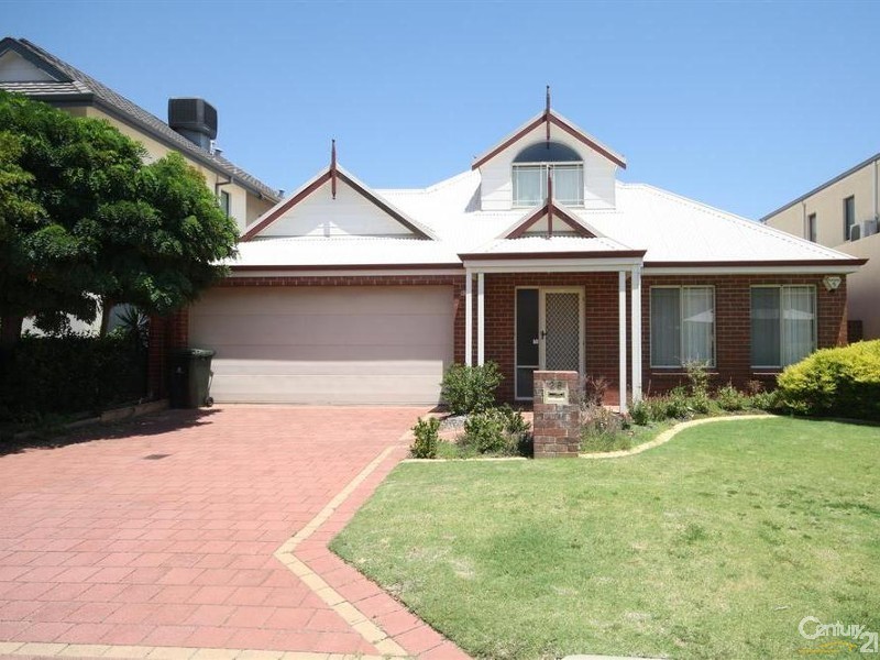 26 Macaulay Crescent, Inglewood WA 6052