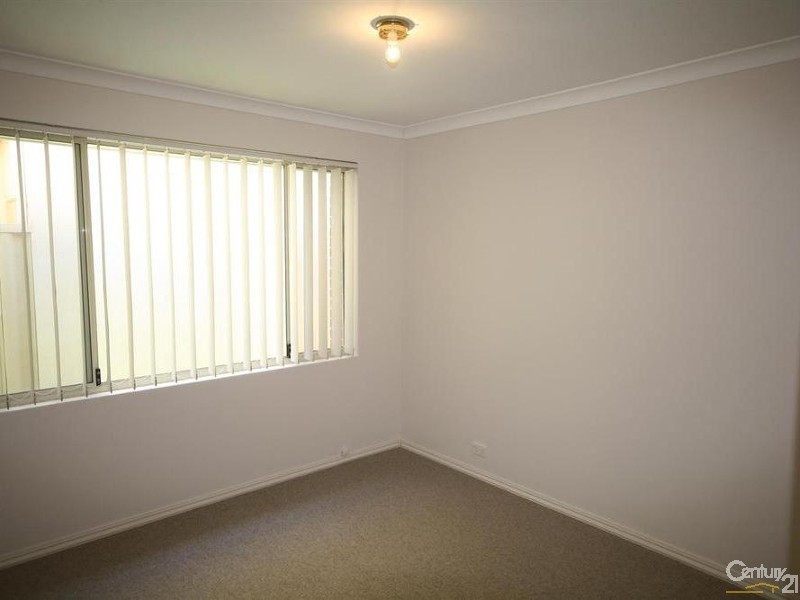 26 Macaulay Crescent, Inglewood WA 6052