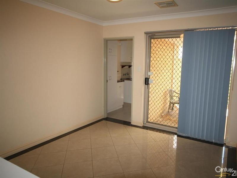 9/5 Flametree Place, Beechboro WA 6063