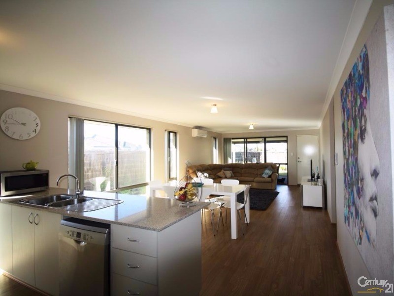 44 Halesworth Parade, Butler WA 6036