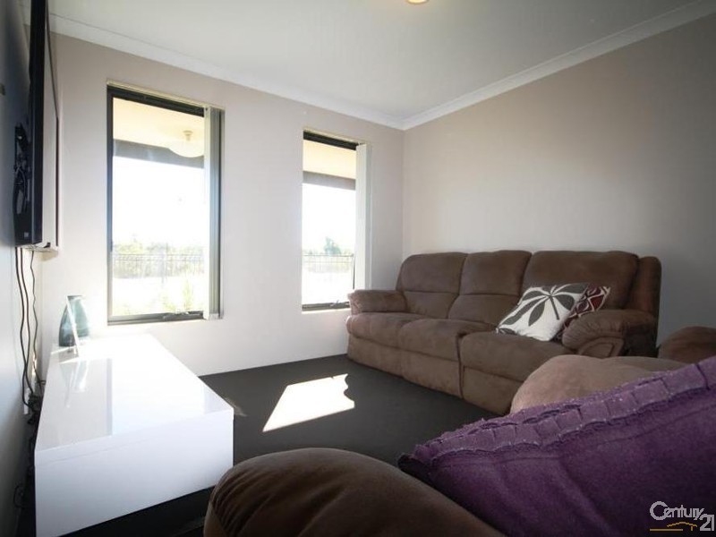 44 Halesworth Parade, Butler WA 6036