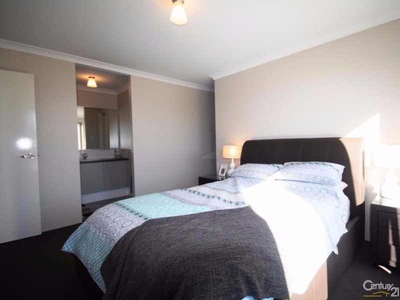 44 Halesworth Parade, Butler WA 6036